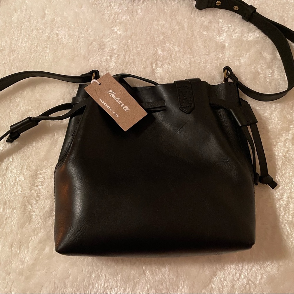 NWT Madewell Black Leather Crossbody Mini Bucket Bag w/ Handles